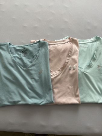 3 Damen T-Shirts ASICS Under Armour Grösse M/L mintrosa blau