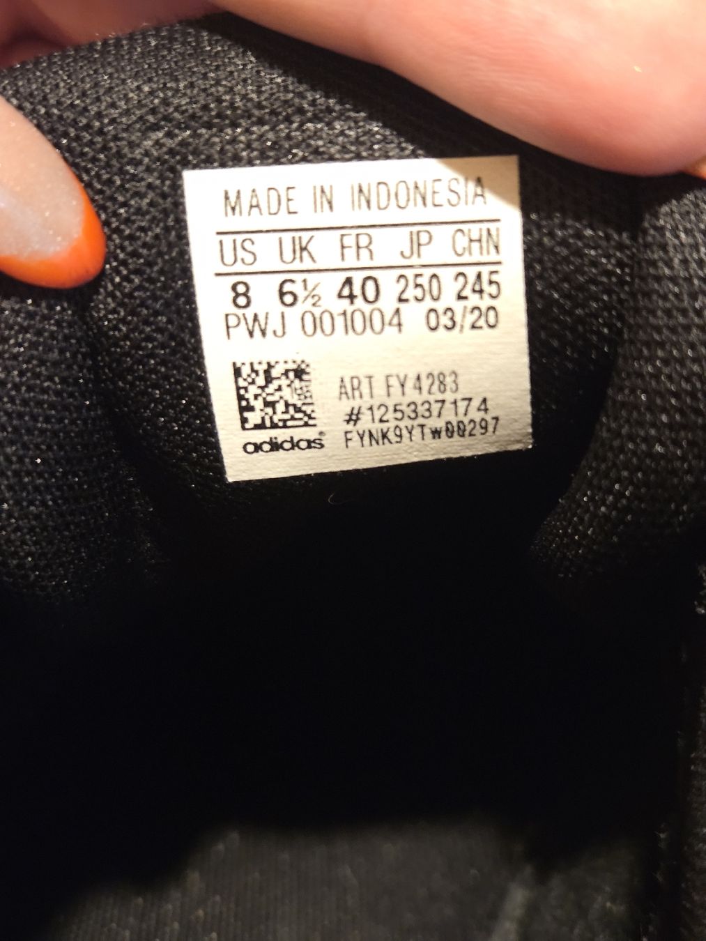 Adidas Scarpe da uomo: Adidas Schuh – Usato da Riggisberg venduto da and_w5yl 2