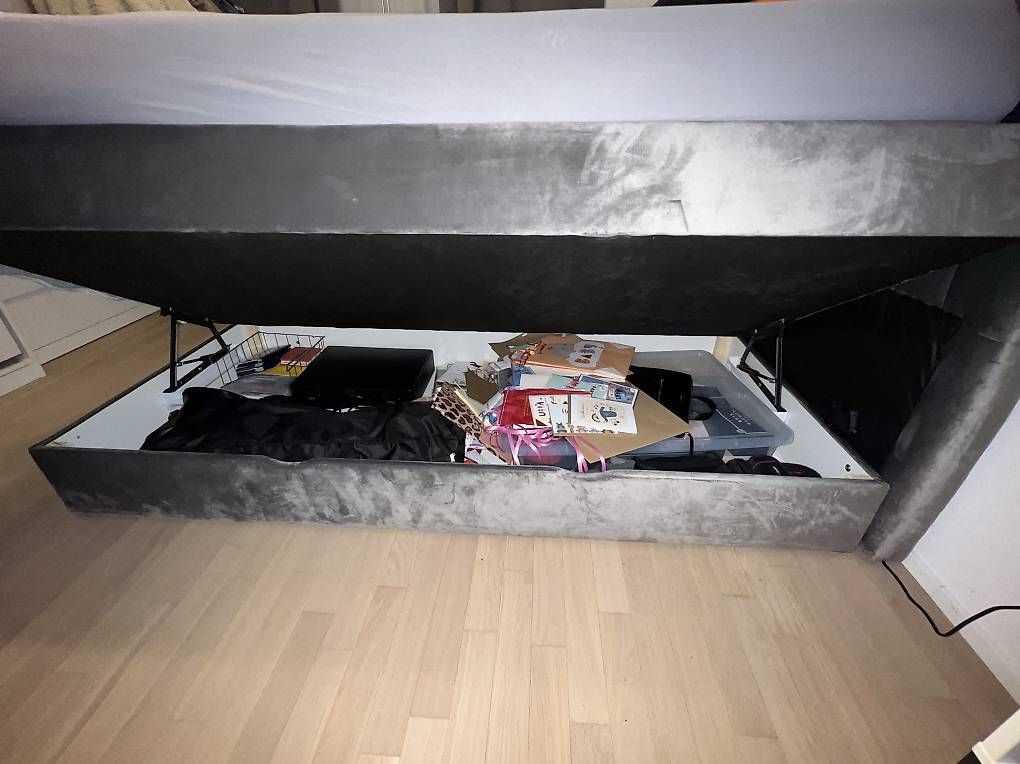 Boxspringbett 180 × 200 Grau (D'occasion) à Wädenswil pour CHF 1000 ...