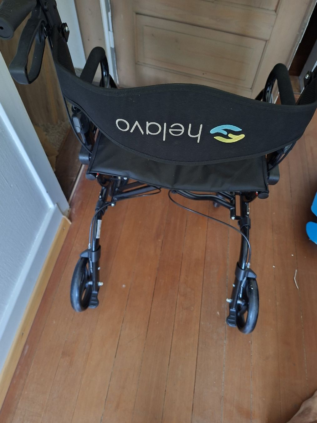 Ausili per la deambulazione: Helavo Rollator Black Used – Usato da Brugg AG venduto da chr_l8hk 4