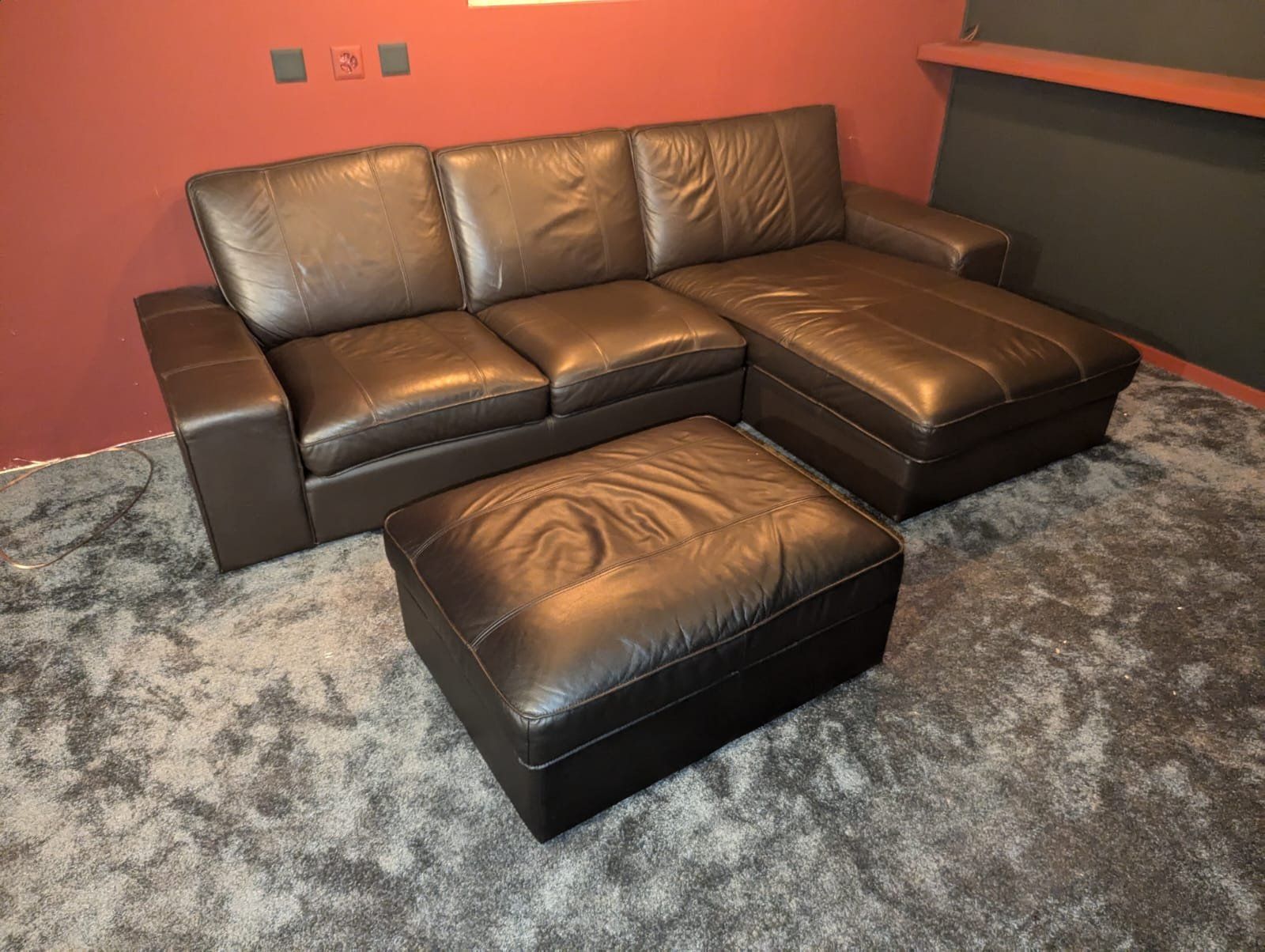 Ikea Sofas: Leder Sofa gut erhalten NP 1800.- – D'occasion à Muri AG par Tollundschoen 2