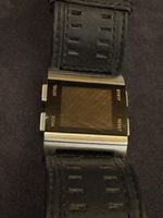 Retro Digitaluhr Quiksilver mit Lederarmband