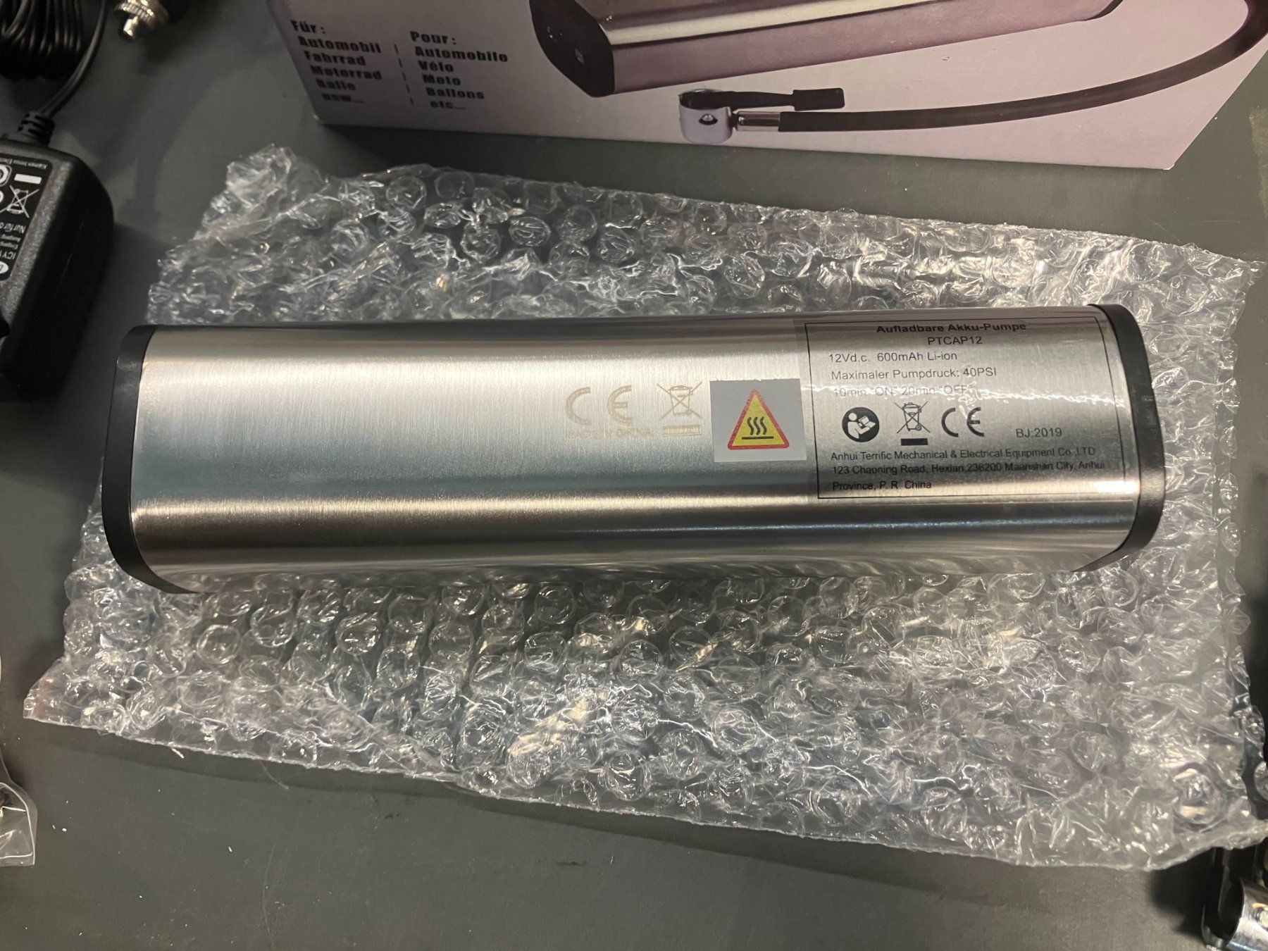 Pompe: neue aufladbare mini Akku Pumpe/Kompressor ab 1.- – Nuovo (secondo la descrizione) da Lichtensteig venduto da Buy24International 8