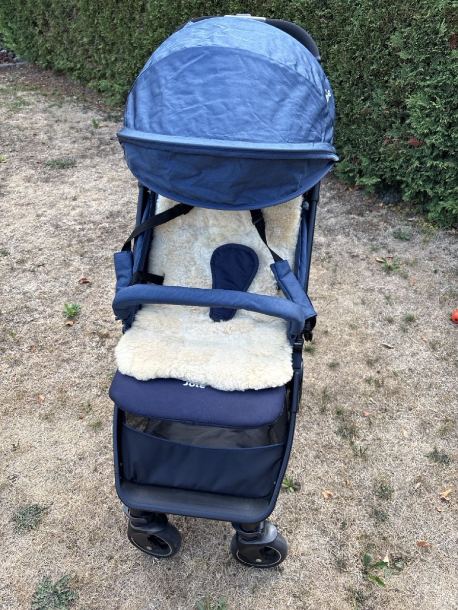 Joie Carrozzine: Joie Reisebuggy mit Schafsfell  – Usato da Pratteln venduto da StephanR_89 3