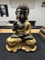 Grosser Buddha, Tibet, aus Bronze mit 18K Goldanstrich