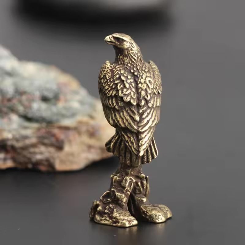 Statuette: Adler Figur Kupfer klein & neu – Nuovo e nell'imballaggio originale da Zürich venduto da Gamecards 1