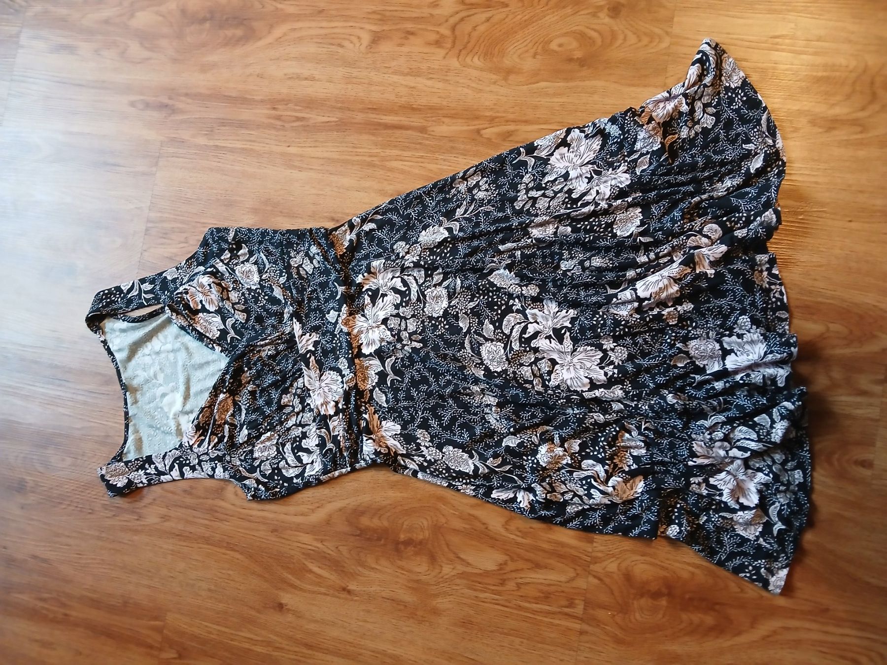 Vestiti: Sommerkleid Gr.36/38 – Usato da Niederried Interl venduto da Icespider 2
