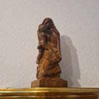 Skulptur Madonna mit Kind, kunstvolle Handarbet schönes Holz