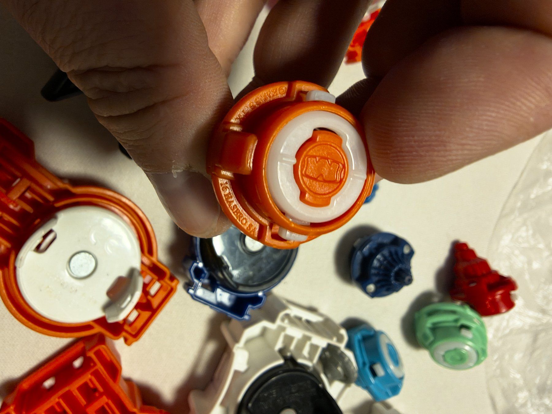 Giocattoli: Beyblade Burst Rise HyperSphere Battle Set mit Extras TOP – Usato da Schaffhausen venduto da thugNme 9