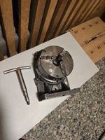 3-Backen-Spannfutter mit Winkelplatte