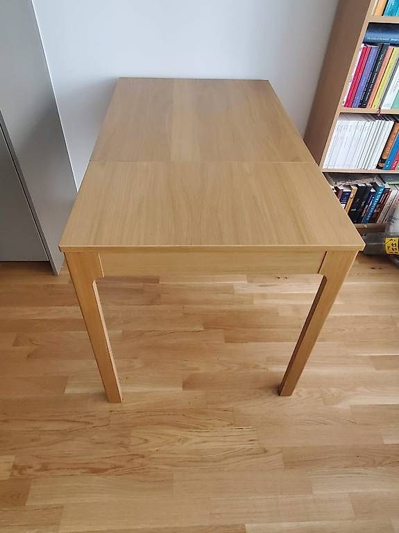 Tavoli: Ikea Ekedalen extendable table – Usato da Genève venduto da jp1_s8mz