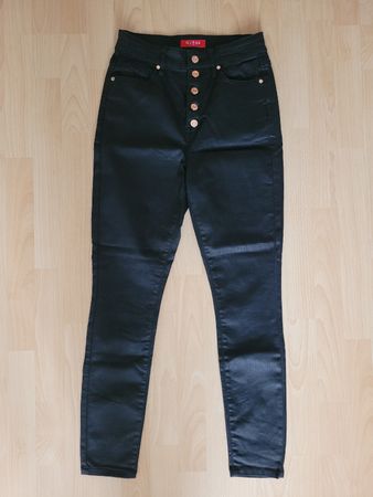 Hose Guess gr. 38