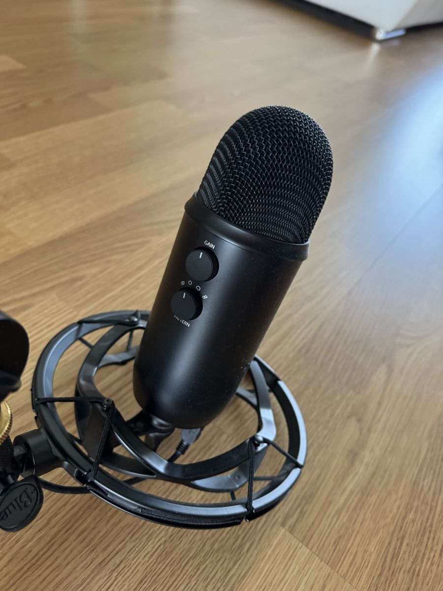 Logitech Microfoni: Blue Yeti USB Mikrofon – Usato da Luzern venduto da Marlito18 3