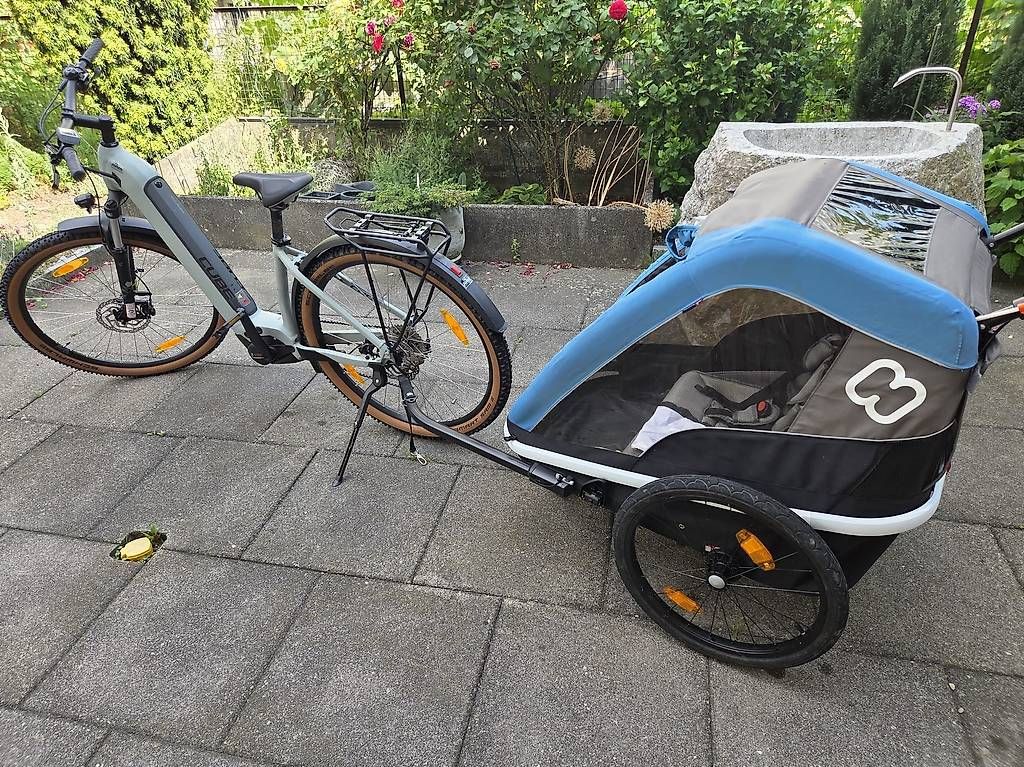 Biciclette: E-Bike Cube inkl Kinder Anhänger  – Usato da Bronschhofen venduto da Timi.g 1
