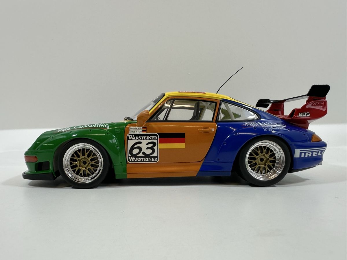 UT Models Modellini d'auto: Porsche 911 GT2 1:18, Müller/Trunk, UT MODELS – Usato da Zofingen venduto da rf9_x2xt 2