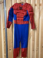 Kostüme: Spyderman, Teufel, Flamencotänzerin