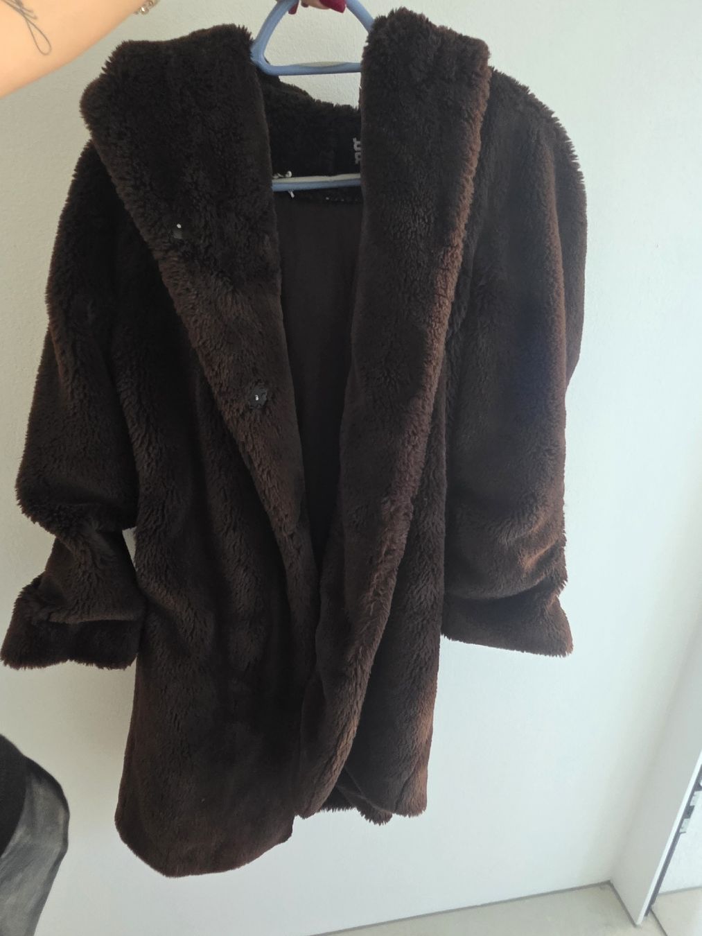 Riani Cappotti: Riani Mantel Teddy 40 – Usato da Berg TG venduto da lisboa.sky