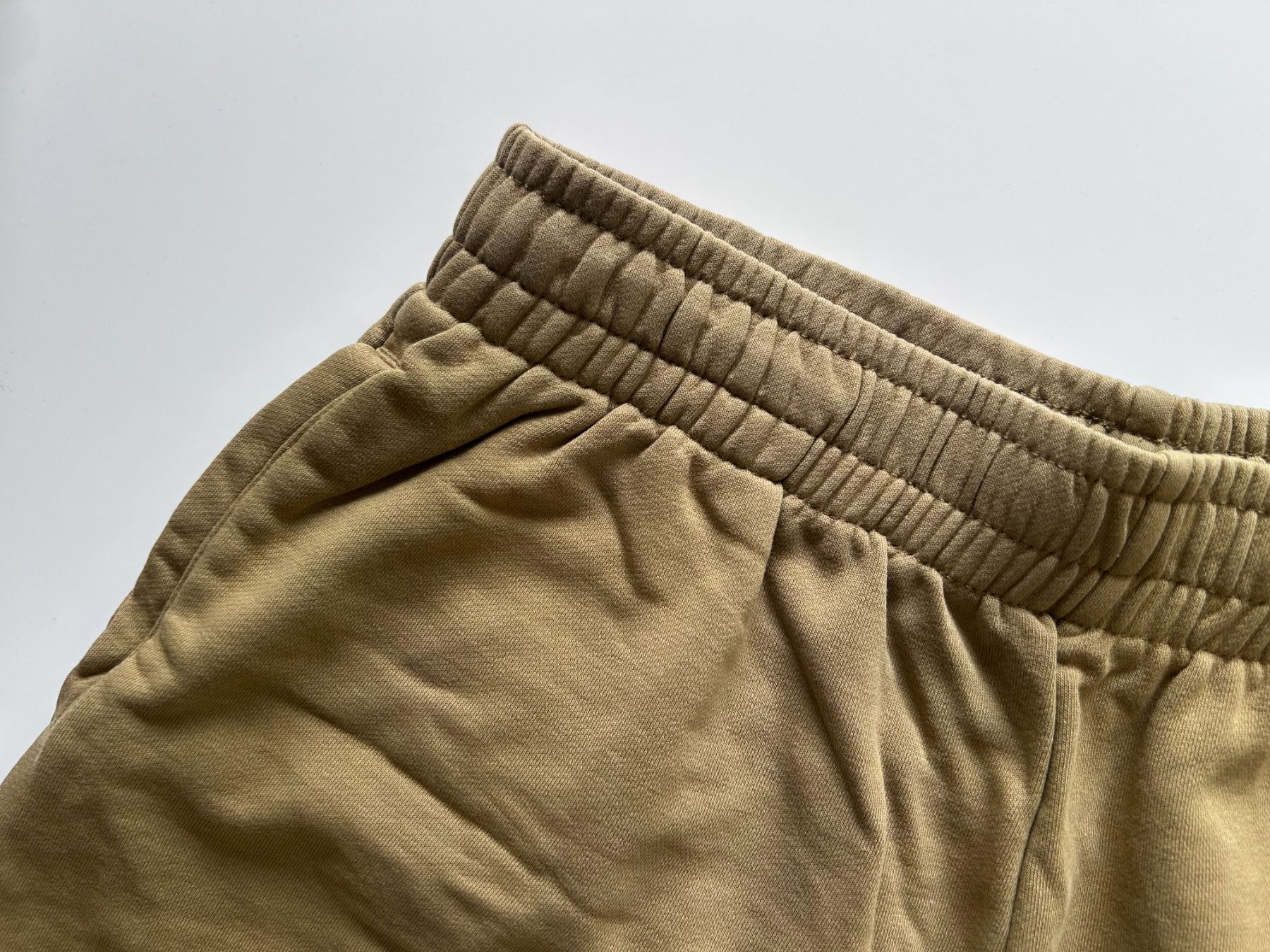 Weekday Pantaloni: Weekday Shorts – Usato da St. Gallen venduto da look-twice 1