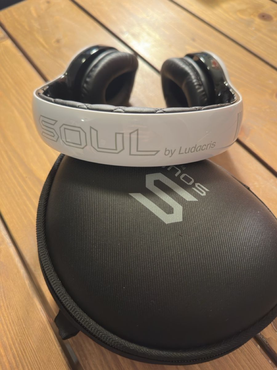 Kopfhörer: Soul By Ludacris - Headphone – Gebraucht aus Colombier NE von cas_2yb5 1