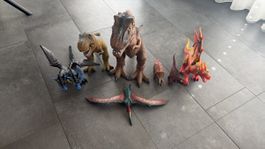Spielzeug Dinosaurier und Drachen  guter Zustand