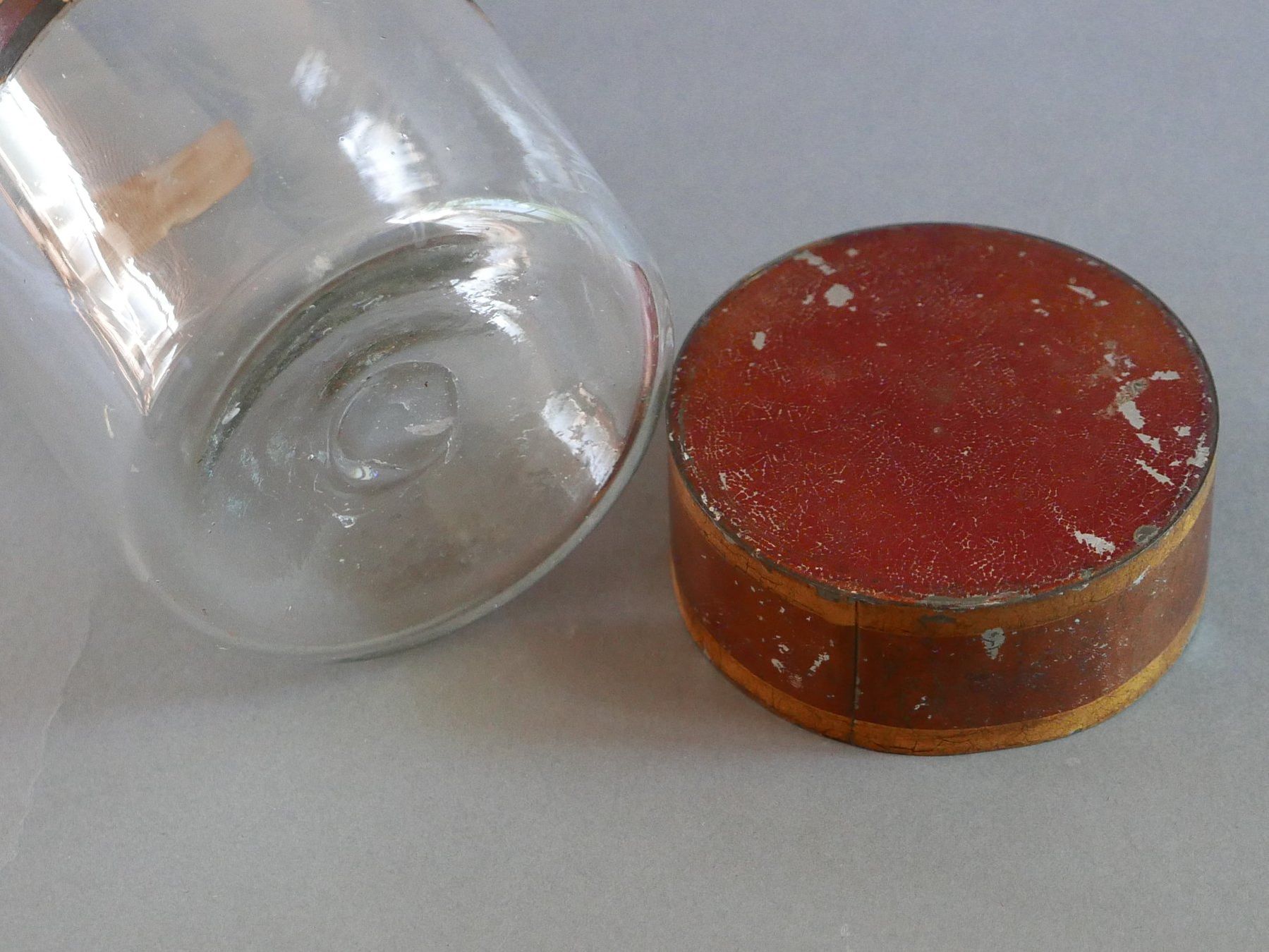Bicchieri: ANTIKE APOTHEKER-DOSEN GLAS 19. JH. – Usato da Balgach venduto da Zwischenraum 3