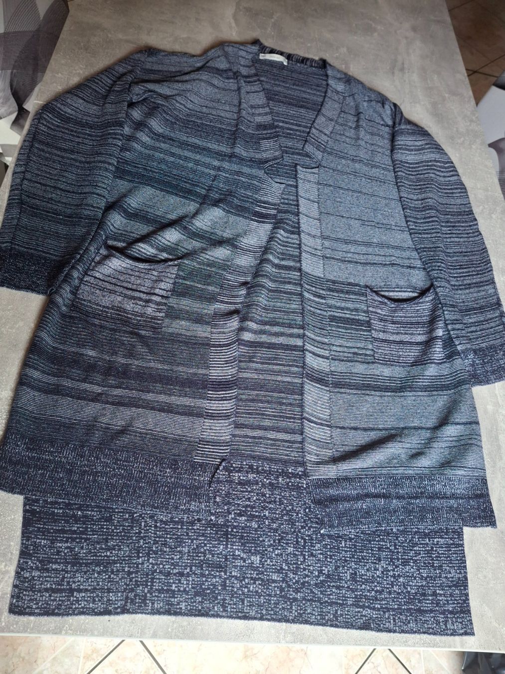 Zara Jacken: Longue jaquette taille M marque Zara – Gebraucht aus Villiers von san_jn5w 1