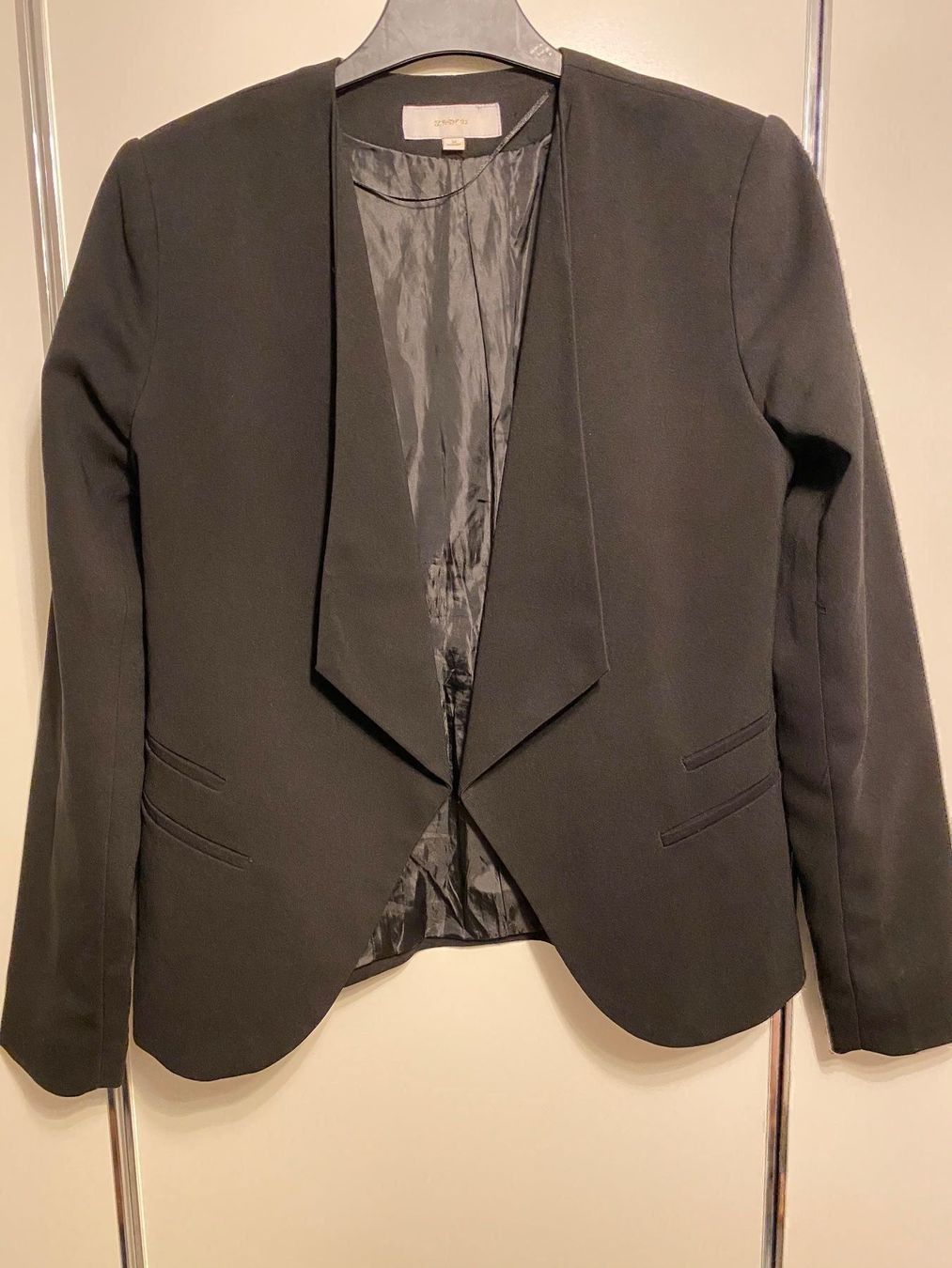 Vestes: Damen Blazer gr.M – D'occasion à Pfungen par Outlet64