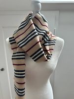 Original Burberry Schal - 100% Lambswool - Sammlerstück