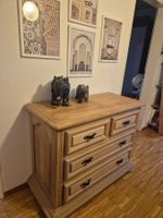 Wunderschönes Sideboard aus massivem Holz, Top Zustand!