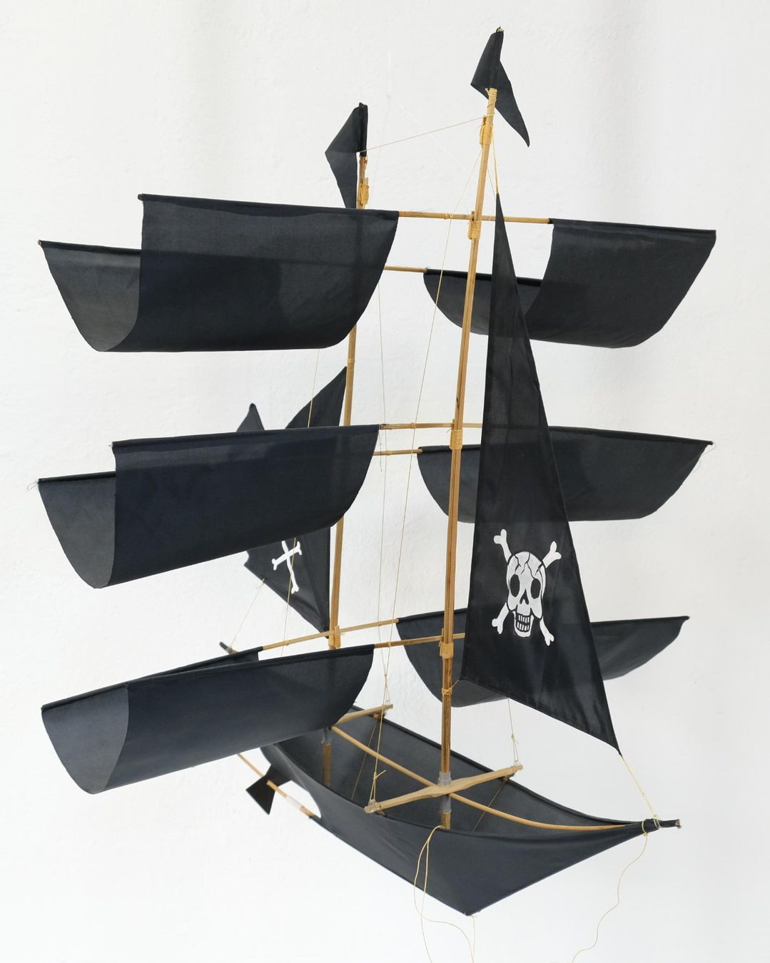 Altro in Decorazioni & Accessori: Piratenschiff zur Dekoration oder als Flugdrache Luftdrache – Nuovo (secondo la descrizione) da Zürich venduto da Masala-Oase 3