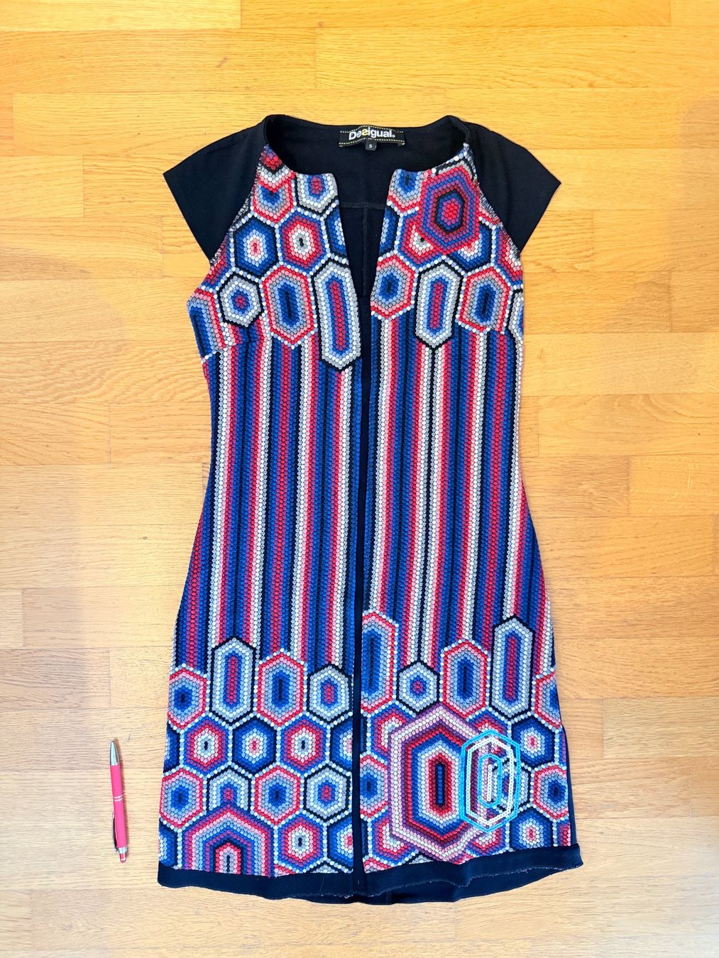 Desigual Vestiti: Robe Desigual – Nuovo (secondo la descrizione) da St-Sulpice VD venduto da rit_h8vk
