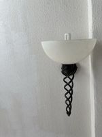 Applique murale design en spirale noir et blanc