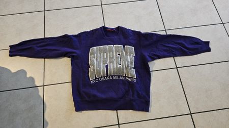 Supreme Crewneck NYC Osaka Milan Paris, Lila, Gr. M