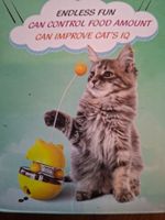 Katzenspielzeug Tumbler mit Futterspender