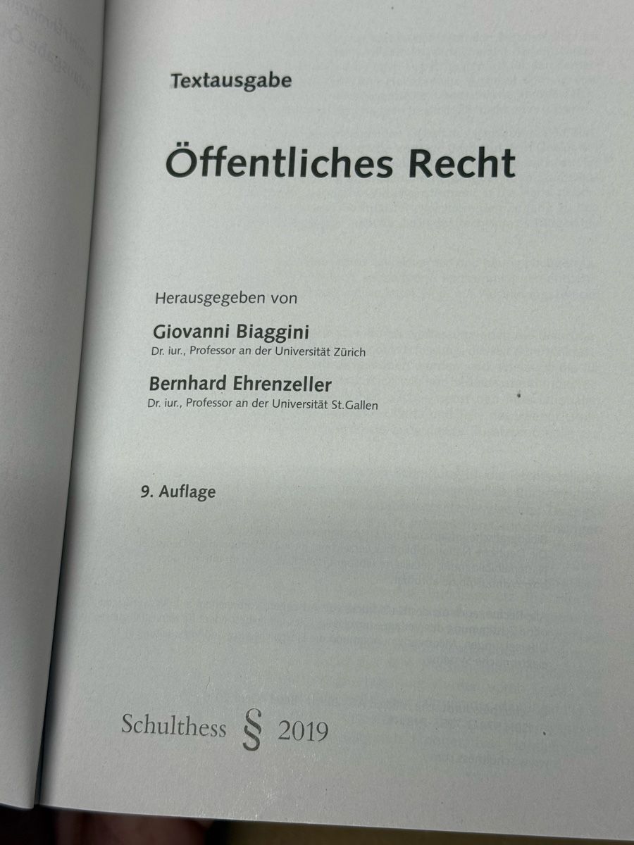 Libri: Öffentliches Recht Textausgabe – Usato da Uster venduto da AlabasterOne 2