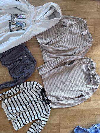 5 Mädchen Pullover Gr 128/134