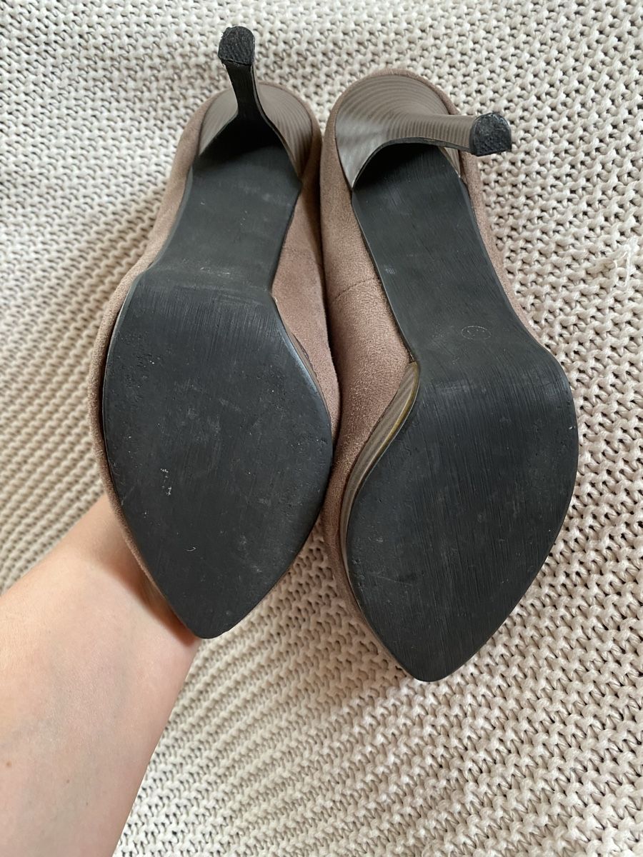 Scarpe da donna: Escarpins 41 talon – Usato da Geneve venduto da Monthoux13 2