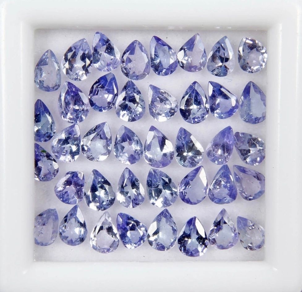 Pierres précieuses: Wunderschönes Tansanit LOT - 4.7 ct – Neuf (Voir description) à Mauren par LieGems
