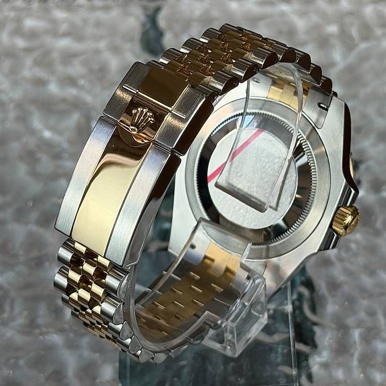Uhren: Rolex GMT-Master II "Zombie" 126713GRNR – Gebraucht aus Genève von minty.watches 8