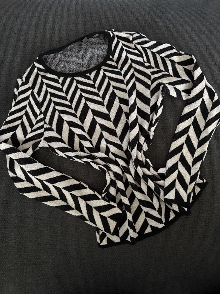 Esprit Maglioni & Felpe: Esprit Pullover, Grösse XS, Schwarz Weiss, Top Zustand – Nuovo (secondo la descrizione) da Zürich venduto da Rae0850