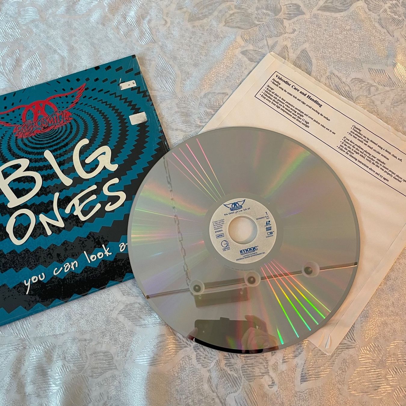 CDs: AEROSMITH - BIG ONES.   LASERDISC – Gebraucht aus Zürich von  2