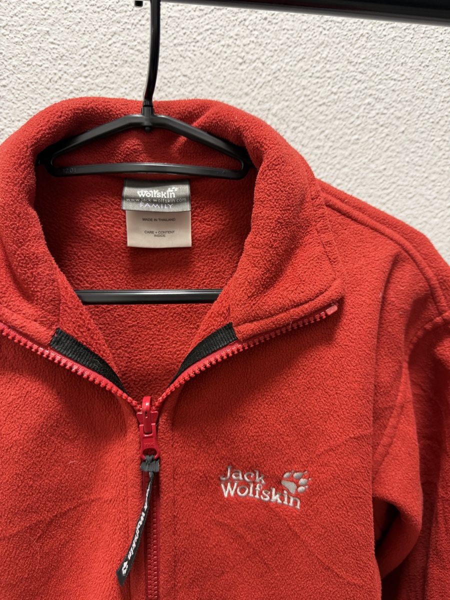 Jack Wolfskin Giacche: Jack Wolfskin fleece jacket red size 164  – Usato da Gränichen venduto da Domsiiiii 2