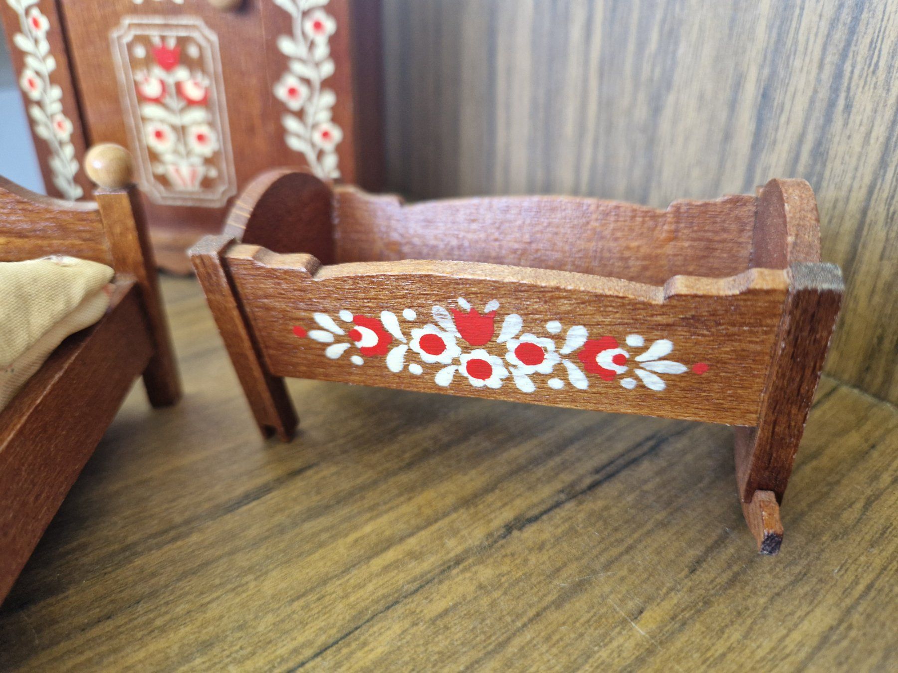 Case e mobili per bambole: Möbel für Puppenstube – Usato da Mörschwil venduto da lindaswunderkiste 4