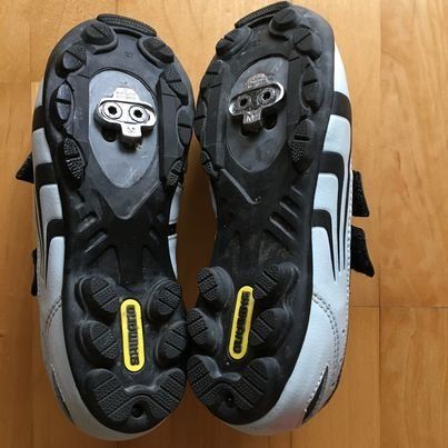 Herrenschuhe: Shimano Click-Veloschuhe 37 – Neu (gemäss Beschreibung) aus Baar von Aatina 1