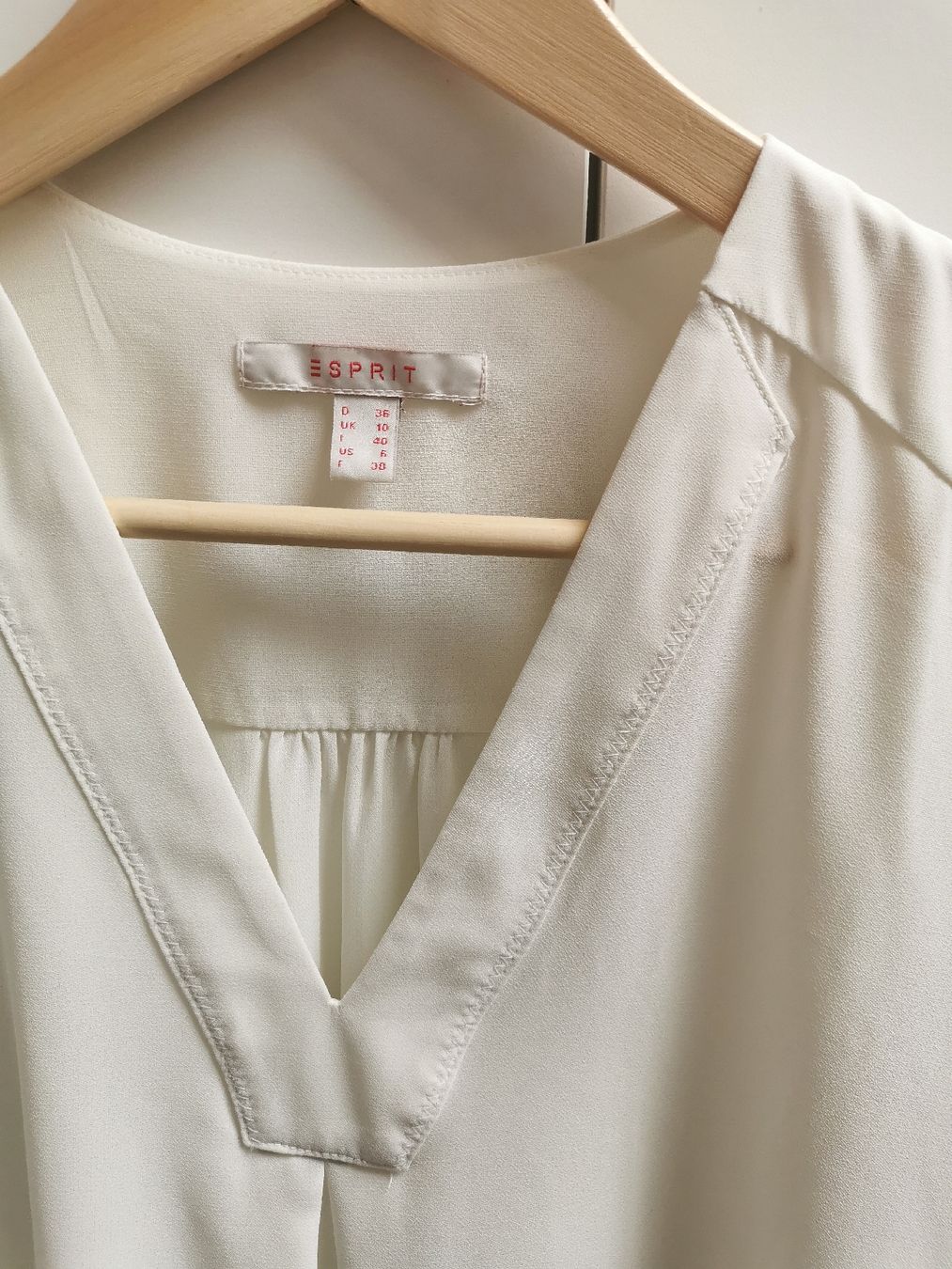 Esprit Blusen: Esprit Damen Bluse creme-weiss, Gr. 36 – Gebraucht aus Obergerlafingen von Sigus 1