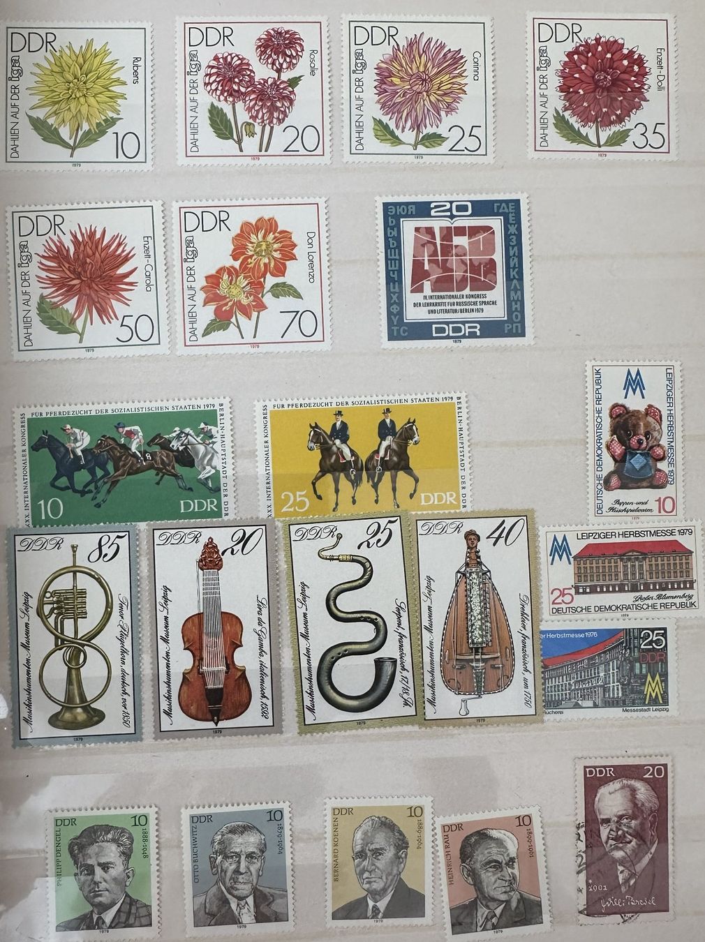 Tutti i francobolli: Briefmarken DDR – Nuovo (secondo la descrizione) da Solothurn venduto da Miracle11 7