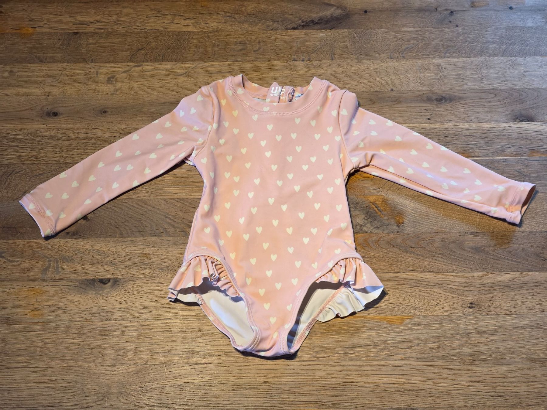 Lotti & Set di vestiti: Kleiderpaket Mädchen Grösse 80 – Usato da Stoos SZ venduto da may_p9xx 9