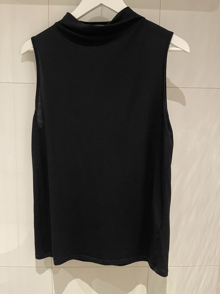 Cos Top: Top COS schwarz, Grösse L – Usato da Mauren venduto da toppiloppi