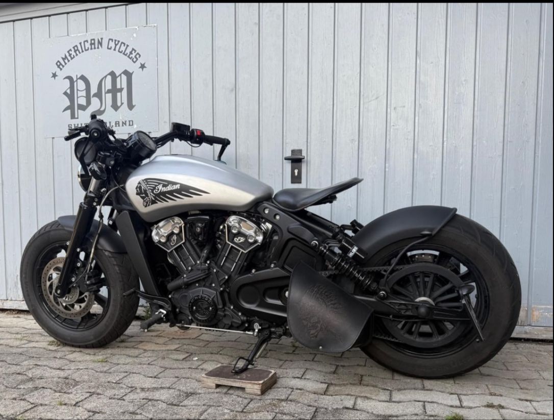 Indian Motorcycle Cruisers: Indian Scout Bobber Custom – D'occasion à Aarberg par Prophet6 7