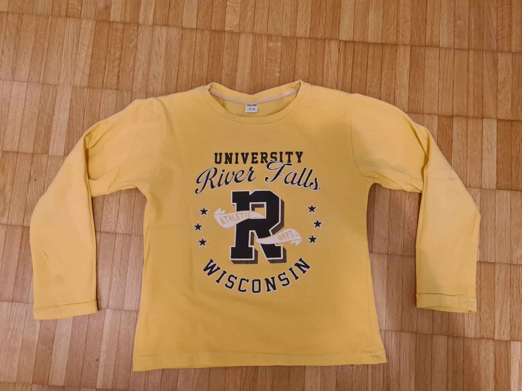 Hemden, T-Shirts & Polos: T-Shirt Gr. 128 – Gebraucht aus Jona von Good_luck_